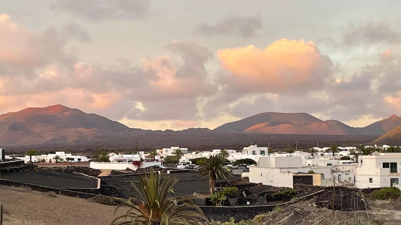 Villa Vulcano Uga المظهر الخارجي الصورة
